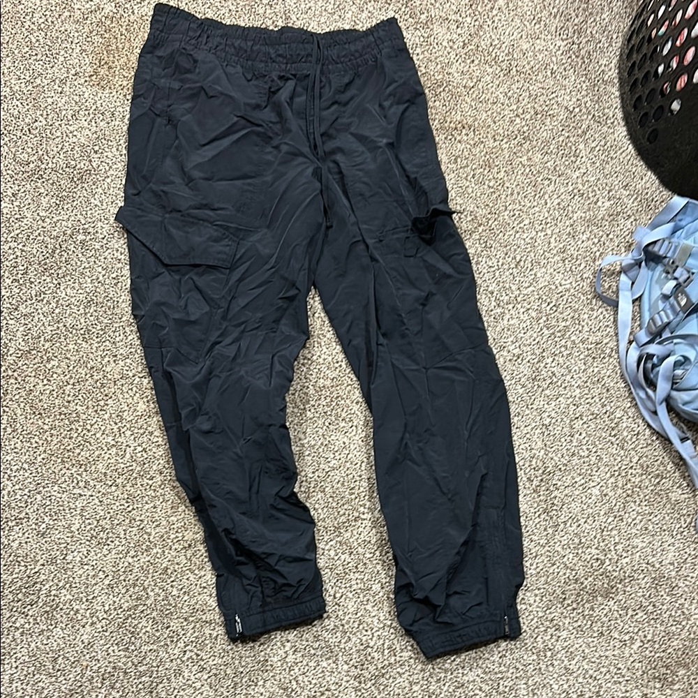 Old Navy Black Cargo Pants Relaxed Fit